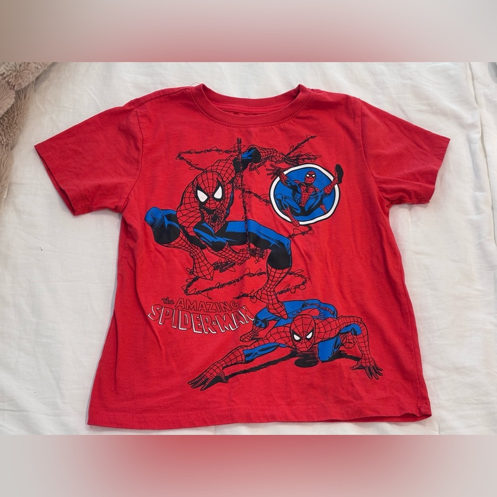 Set of 4 size 6/7 Kids Tees - Casual / Summer / Superhero - Picture 2 of 14